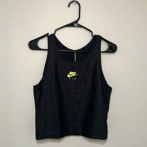Nike Cropped Tank